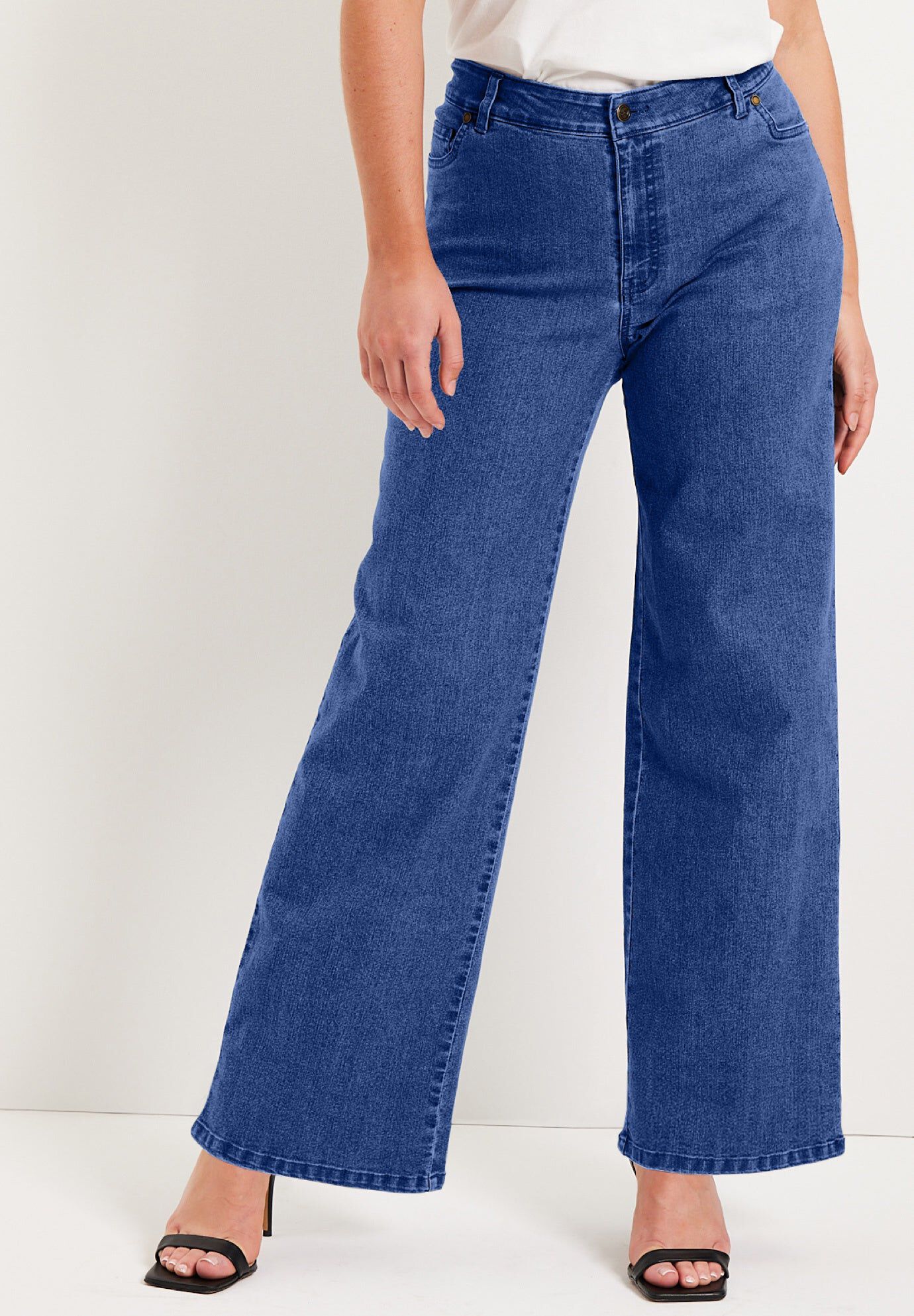 June Fit Wide-Leg Jeans