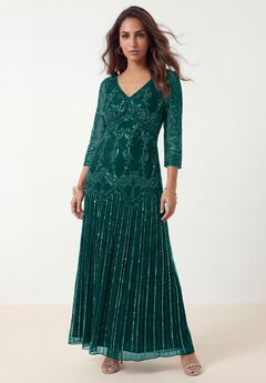 Plus Size Beaded V-Neck 3/4 Sleeve Sleeve Maxi Gown