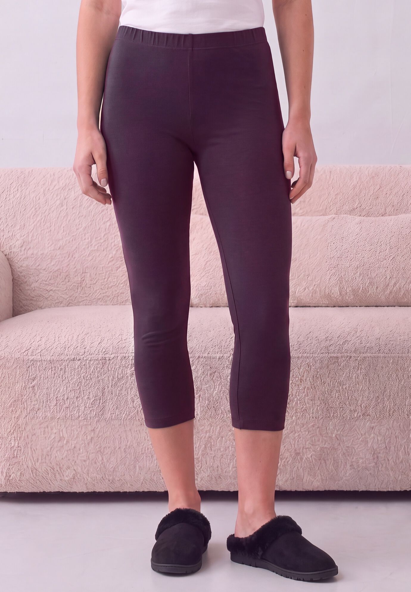 Plus Size Essential Stretch Capri Legging