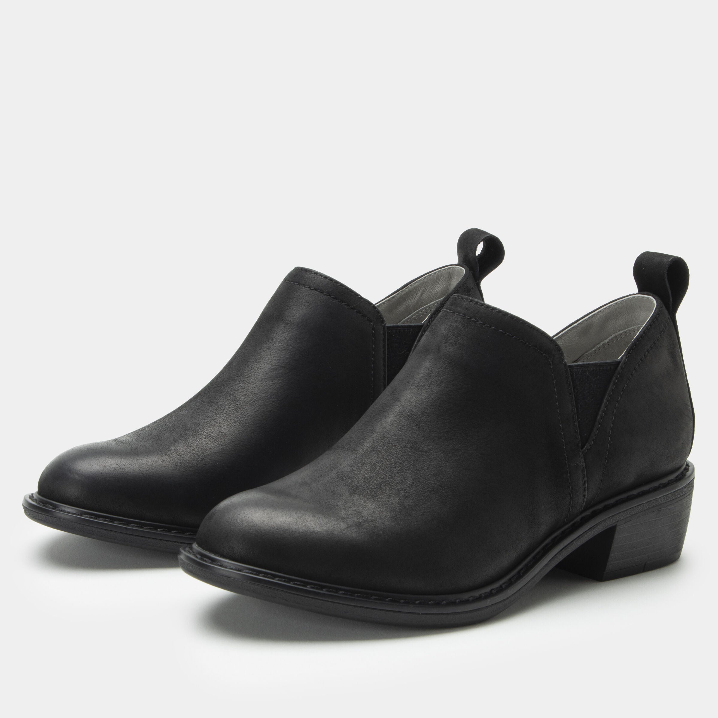Merle Slip-On Flat Heel Shoe, BLACK, hi-res image number 0