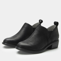 Merle Slip-On Flat Heel Shoe
