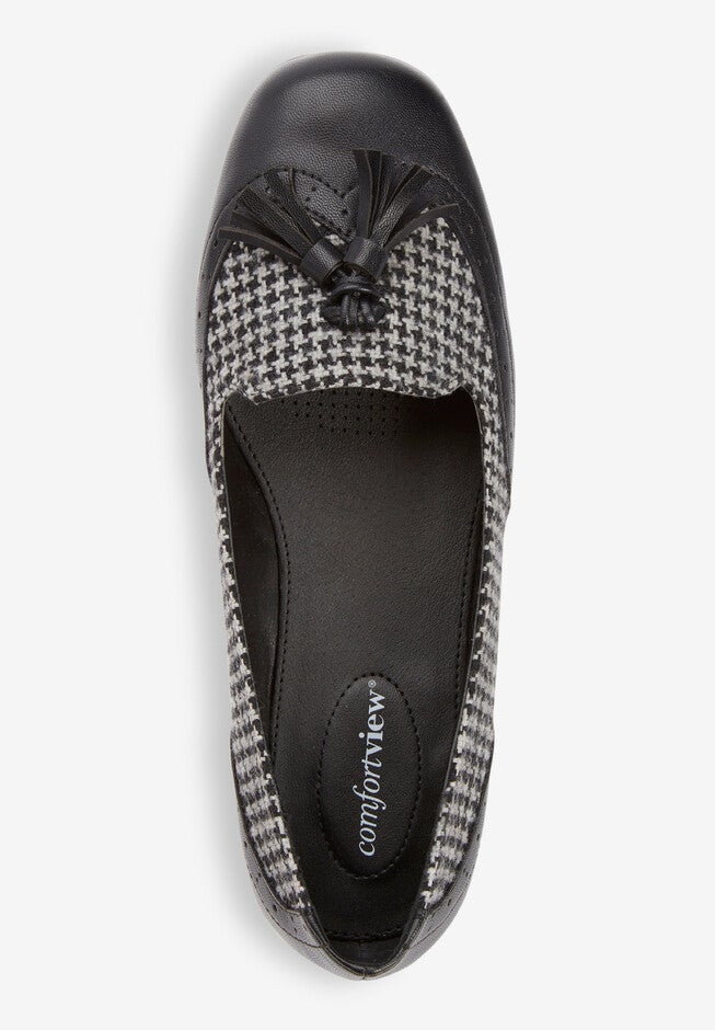 The Aster Slip On Flat, , alternate image number null