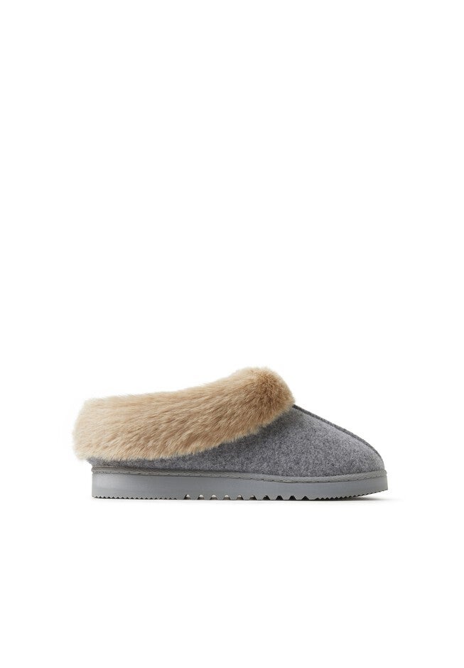 Chloe Slippers, , alternate image number null