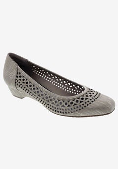Tina Flat