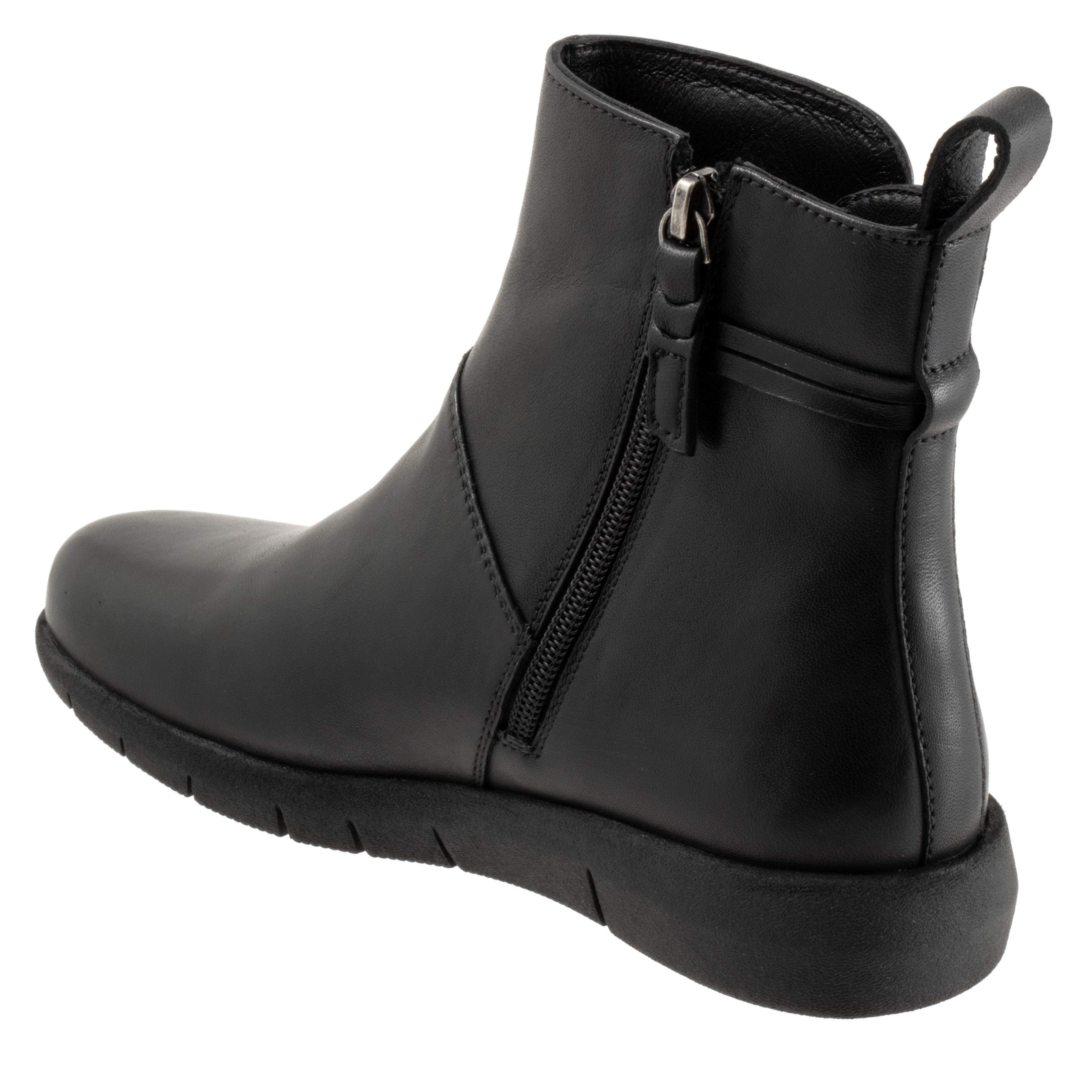 Adelaide Boot, DARK BLACK, on-hover image number 1