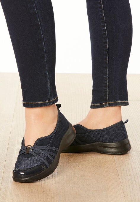 CV Sport Greer Slip On Sneaker, , alternate image number null