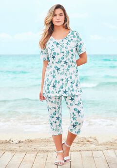 Plus Size 2-Piece Printed Henley Top and Capri Set