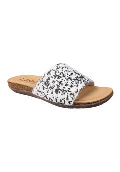 Clea Slide Sandal