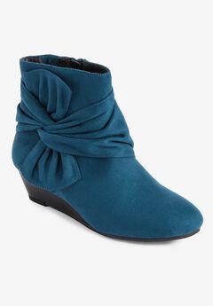 Comfortable Block Heel Boots