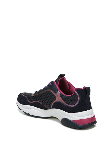 Nostalgia Walking Sneaker, , alternate image number null