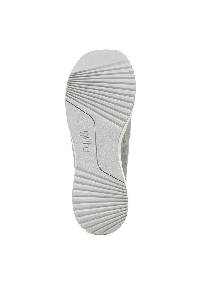 Guinevere Bootie, , alternate image number null