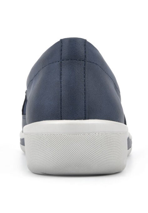 Claudie Sneakers, , on-hover image number null