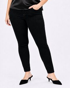 Plus Size Pull On Pants With Pockets