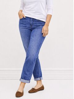 Plus Size Stretch Straight Leg Jeans