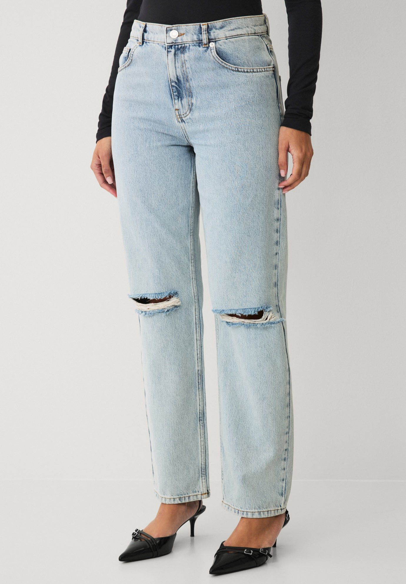 Mid-Rise Relaxed Straight Leg Jean, LIGHT STONEWASH, hi-res image number 0