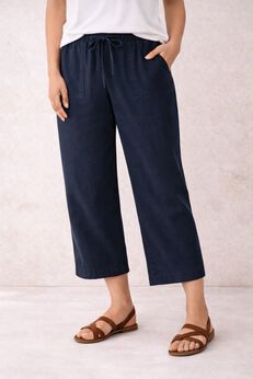 Plus Size Capri Cargo Pants