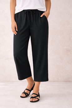 Black Plus Size Capri Leggings