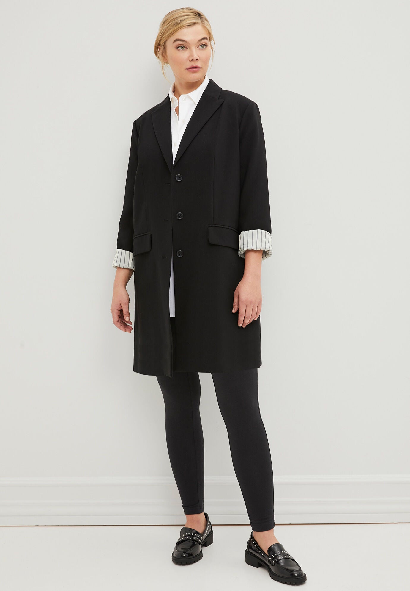 June pose and daisy blackout leggings