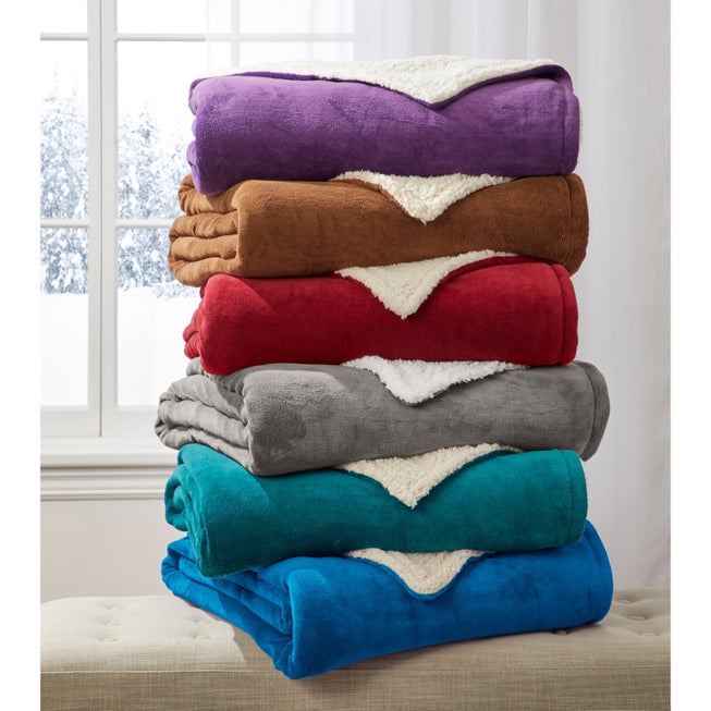 BH Studio Sherpa Microfleece Blanket image number 2
