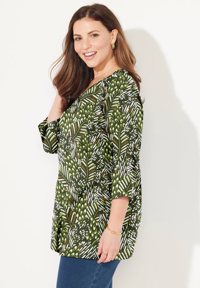 Suprema&reg; 3/4 Sleeve V-Neck Tee image number 2