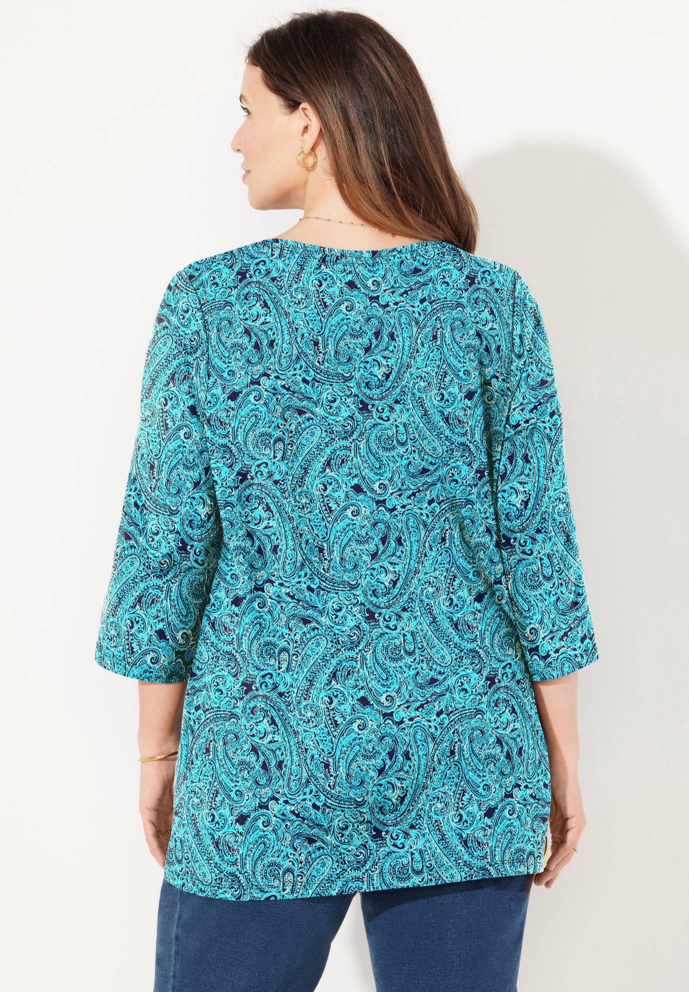 Suprema&reg; 3/4 Sleeve V-Neck Tee image number 1