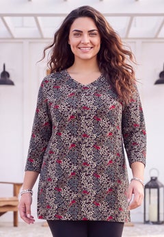 Suprema&reg; 3/4 Sleeve V-Neck Tee