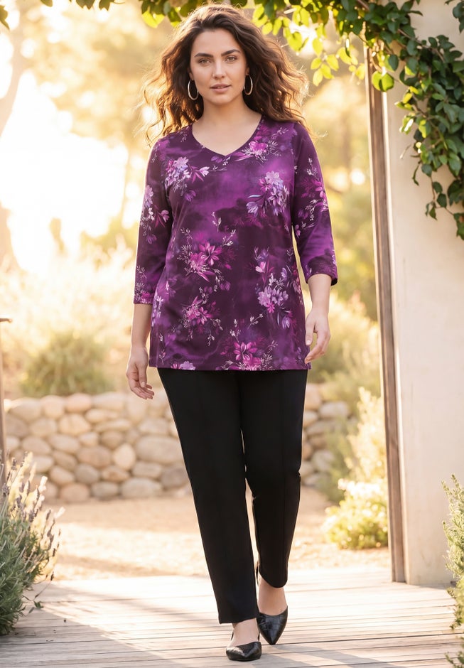 Suprema&reg; 3/4 Sleeve V-Neck Tee image number 1