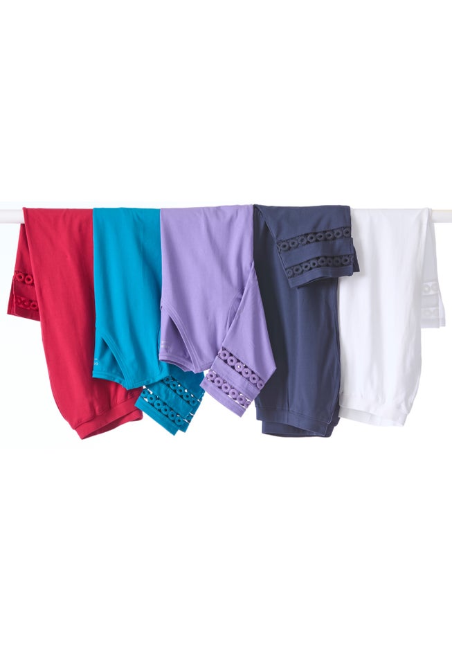 Suprema&reg; Crochet Trim Capri image number 5