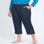 Suprema&reg; Crochet Trim Capri image number null