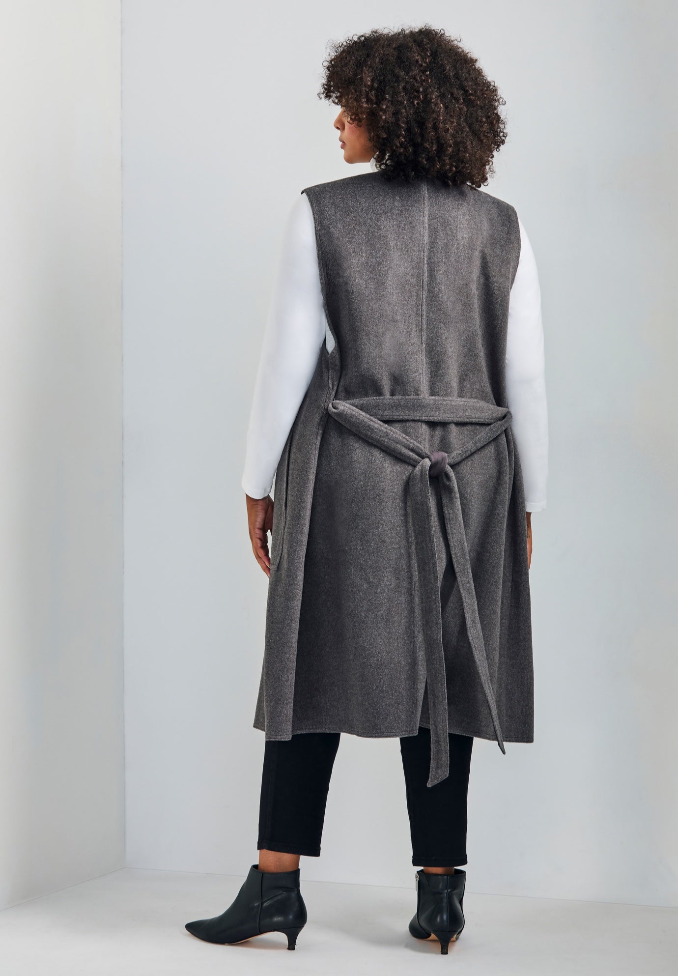 Nova Longline Vest image number 1