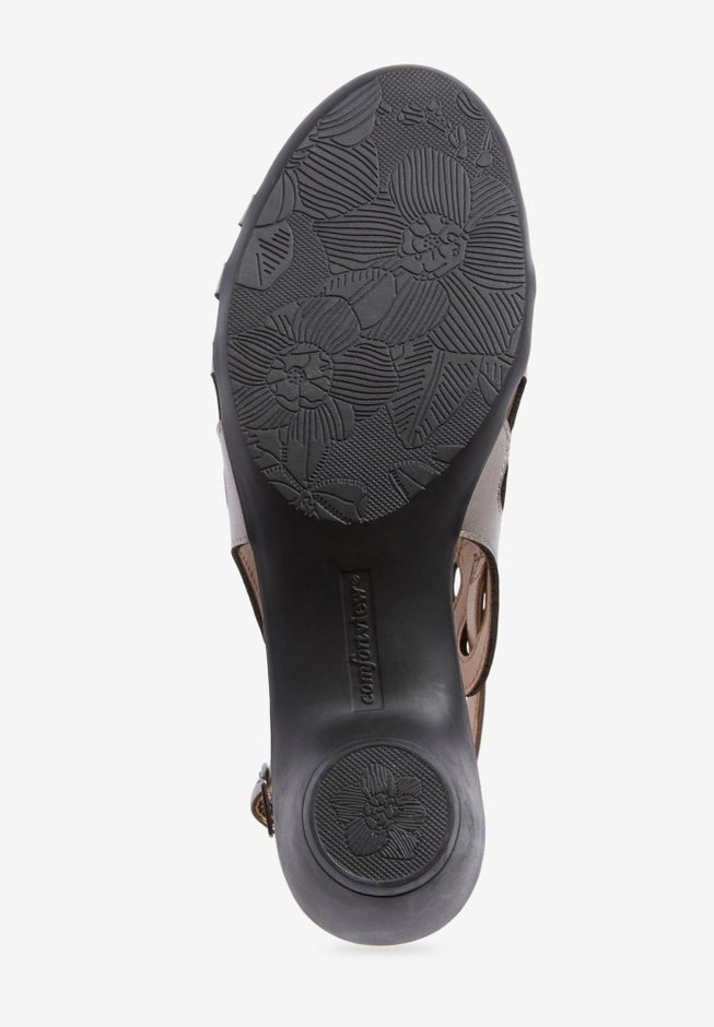 The Brooks Shootie image number 2