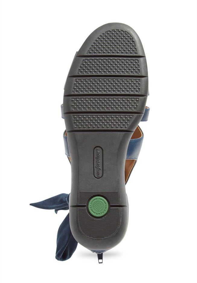 The Annika Shootie image number 3