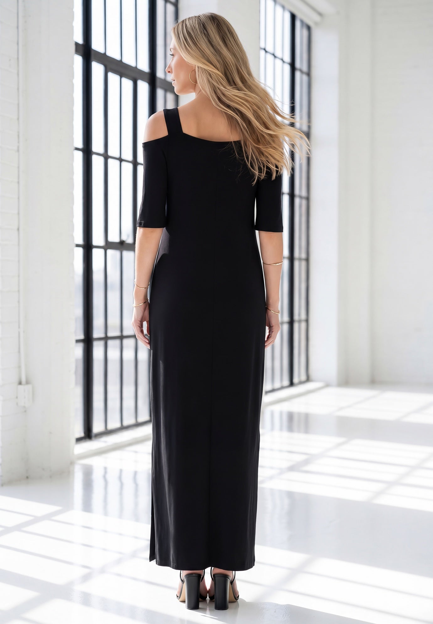 Plus Size Cold Shoulder Maxi Dress image number 4