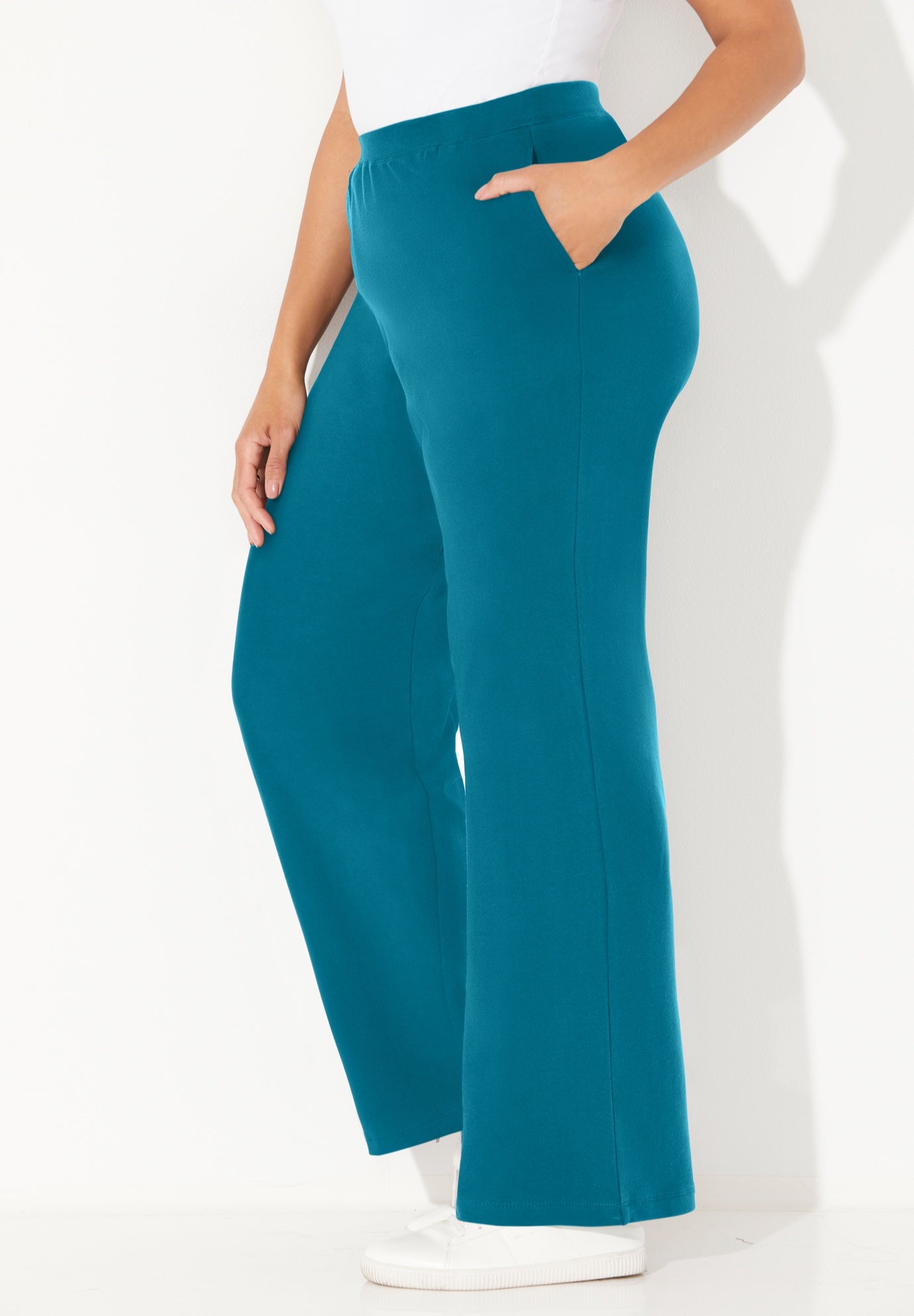 Suprema&reg; Wide Leg Pant image number 3