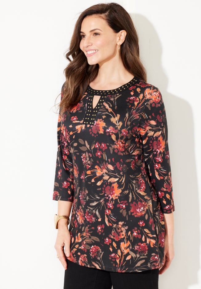 Keyhole Accent Tunic image number 4