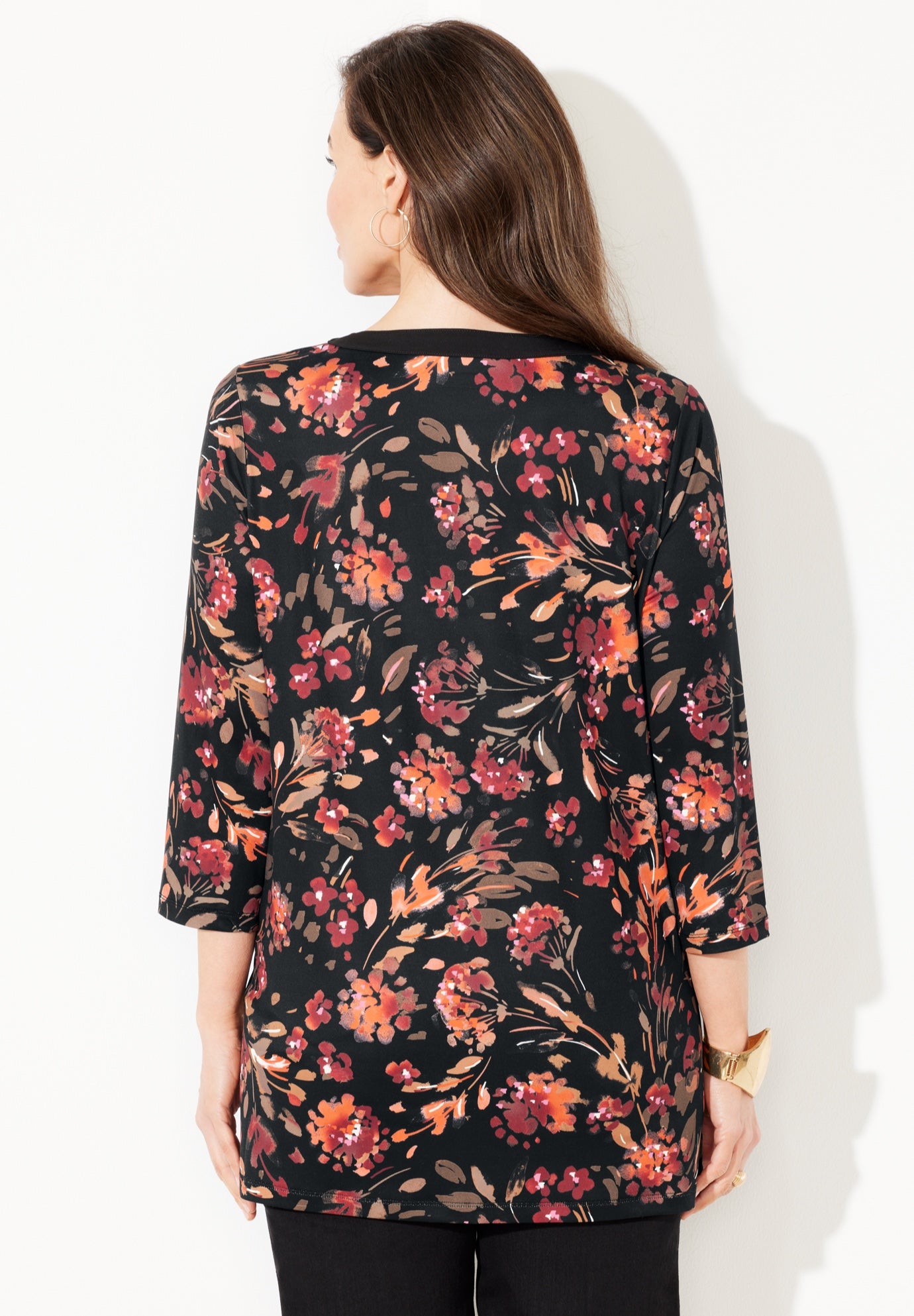 Keyhole Accent Tunic image number 6