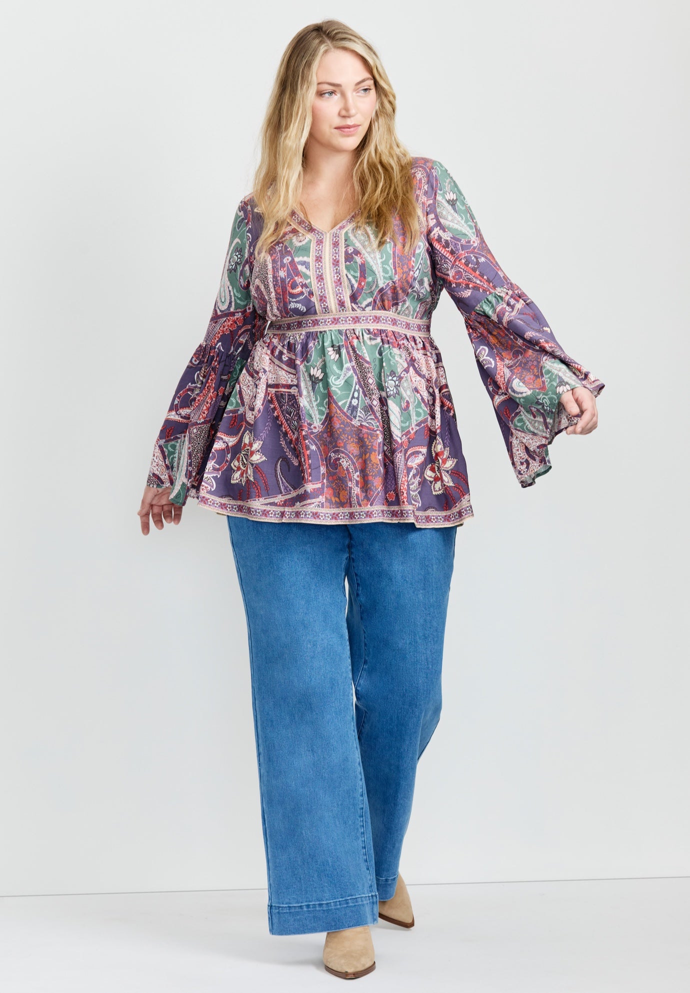 Arlo Bell Sleeve Tunic image number 3