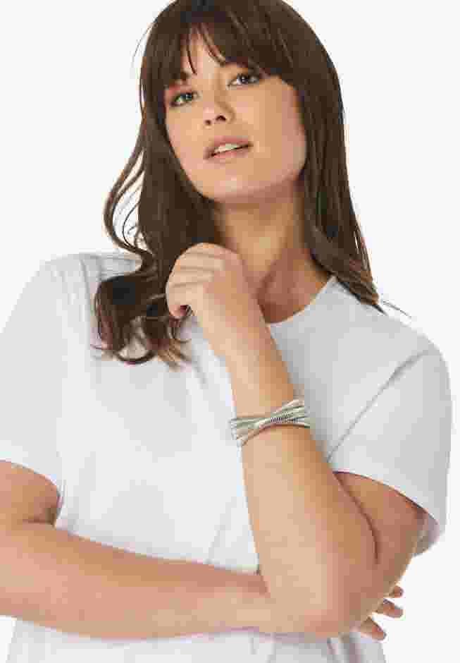 Snake Chain Bracelet image number 2