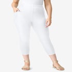 Side-Pocket Essential Capri Legging image number null