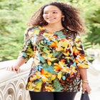 Easy Fit 3/4-Sleeve V-Neck Tunic image number null