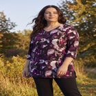 Easy Fit 3/4-Sleeve V-Neck Tunic image number 0