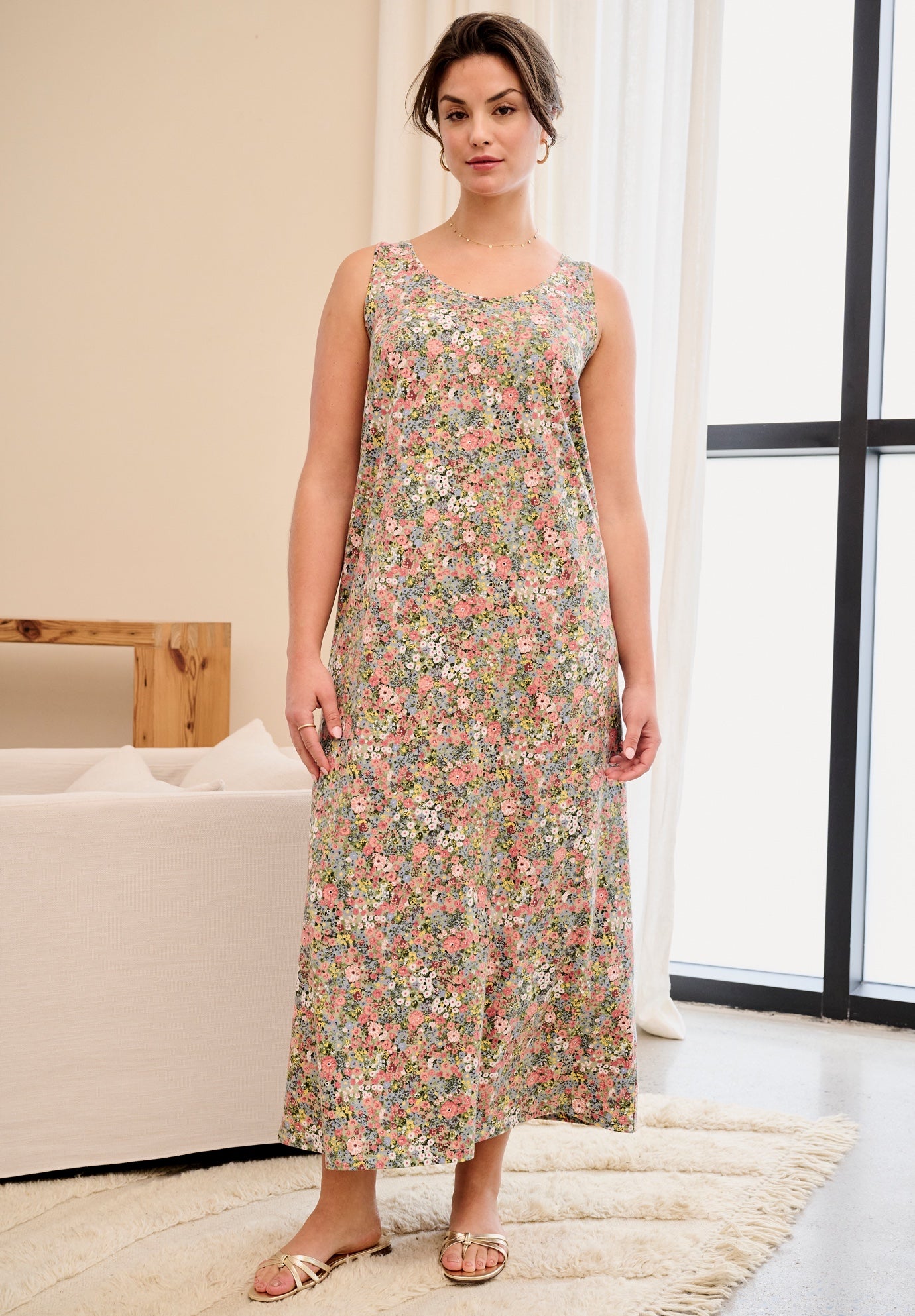 Sleeveless Knit Maxi Dress image number 0