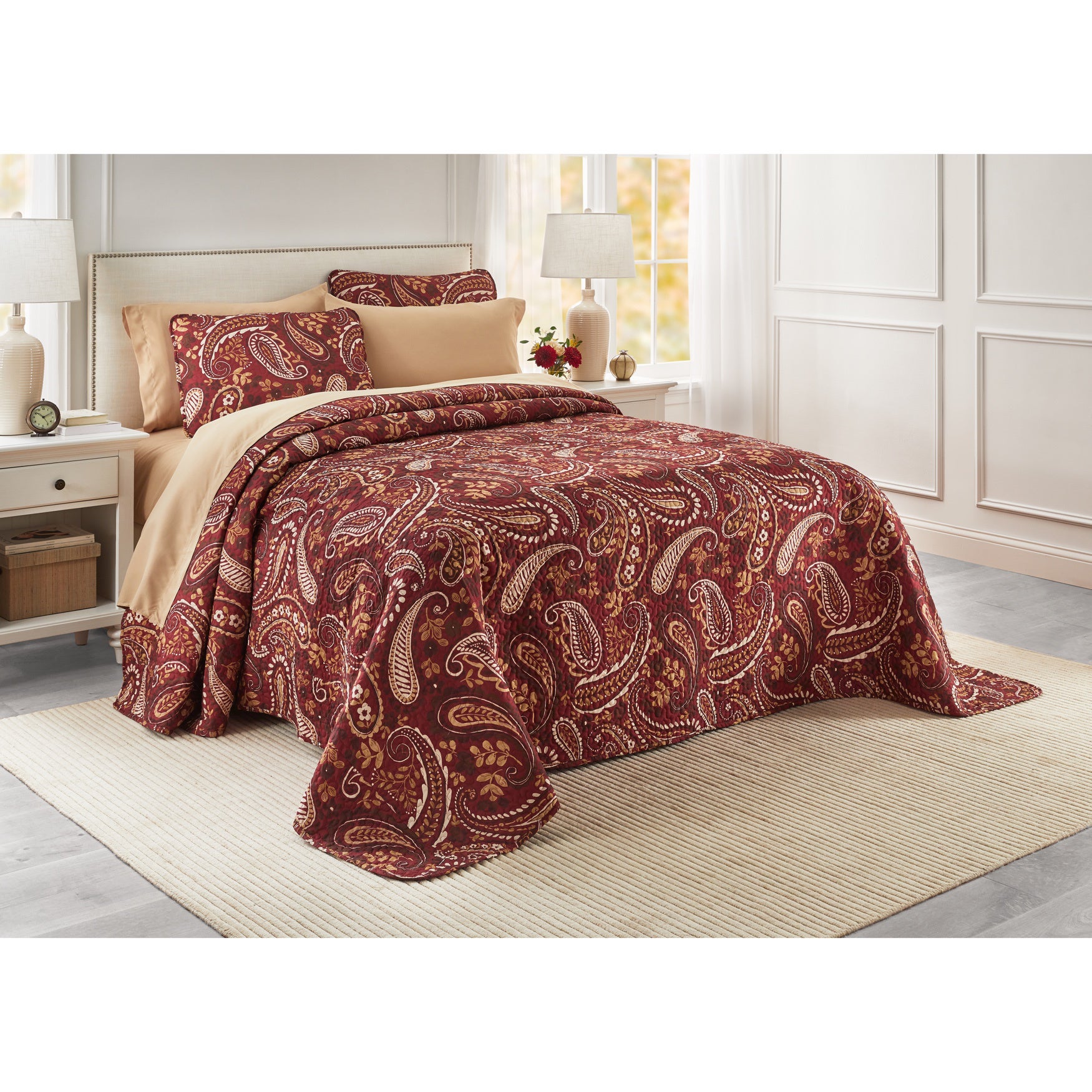 BH Studio Reversible Quilted Bedspread image number 0
