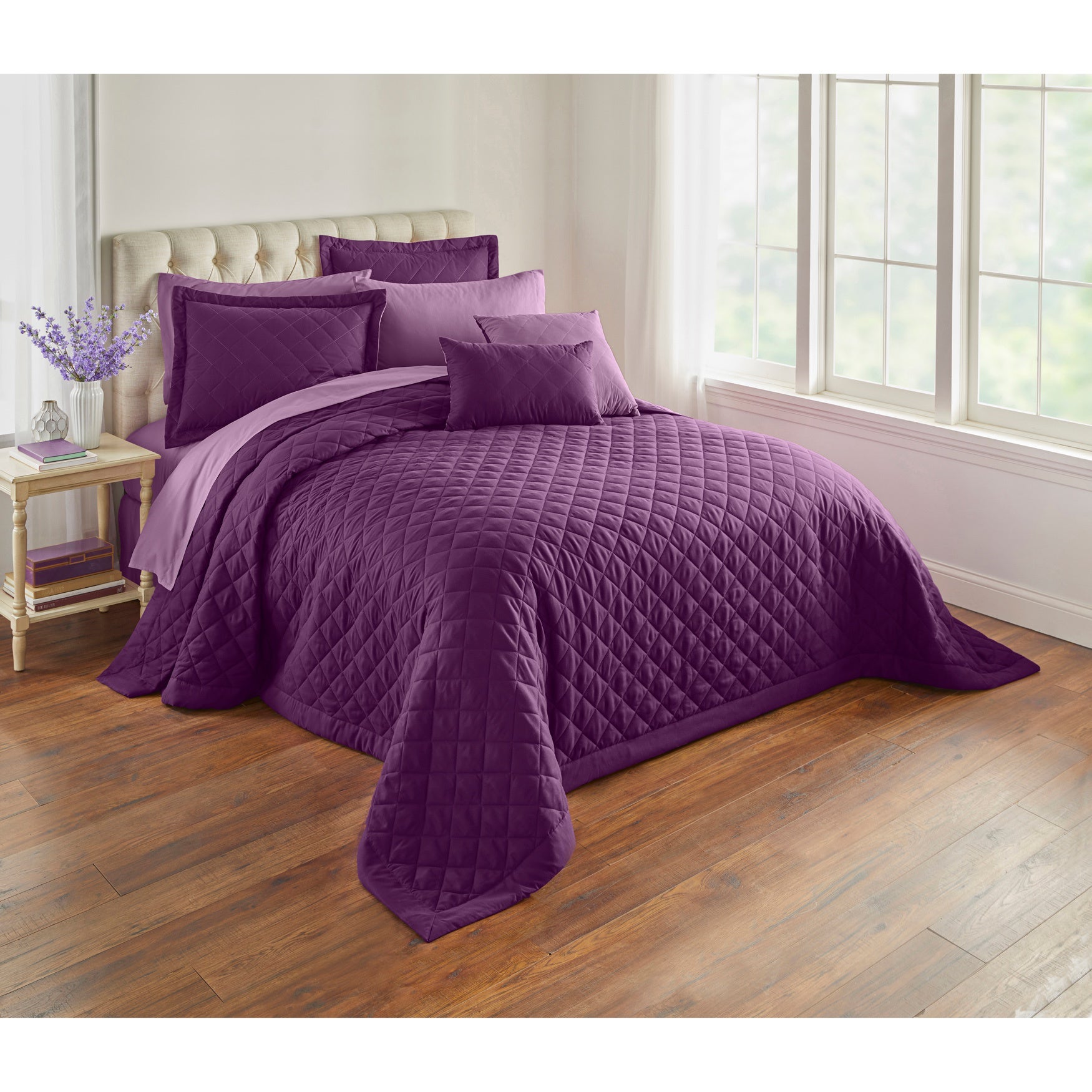 BH Studio Reversible Quilted Bedspread image number 0