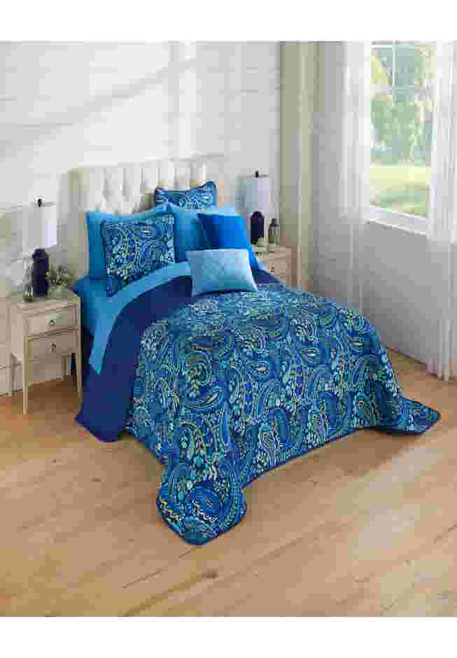 BH Studio Reversible Quilted Bedspread image number 0