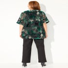 In-Vogue Velvet Kimono image number null