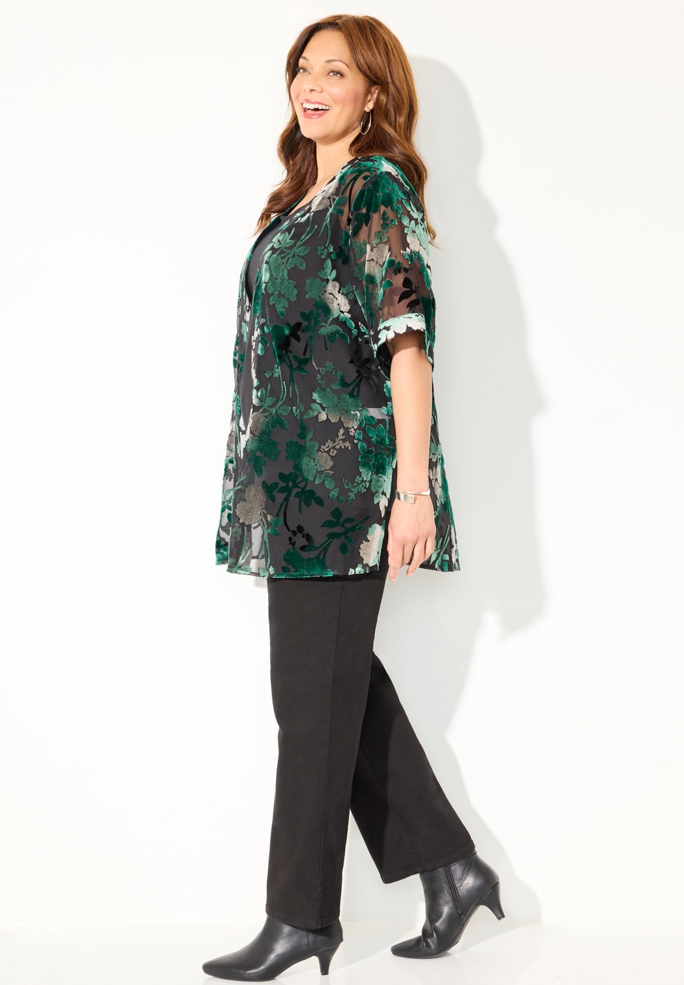 In-Vogue Velvet Kimono image number 3