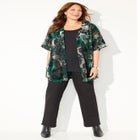 In-Vogue Velvet Kimono image number null