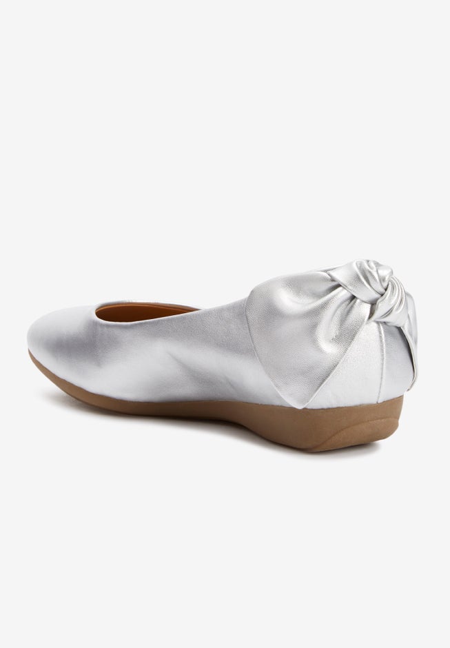The Delia Slip On Flat image number 1