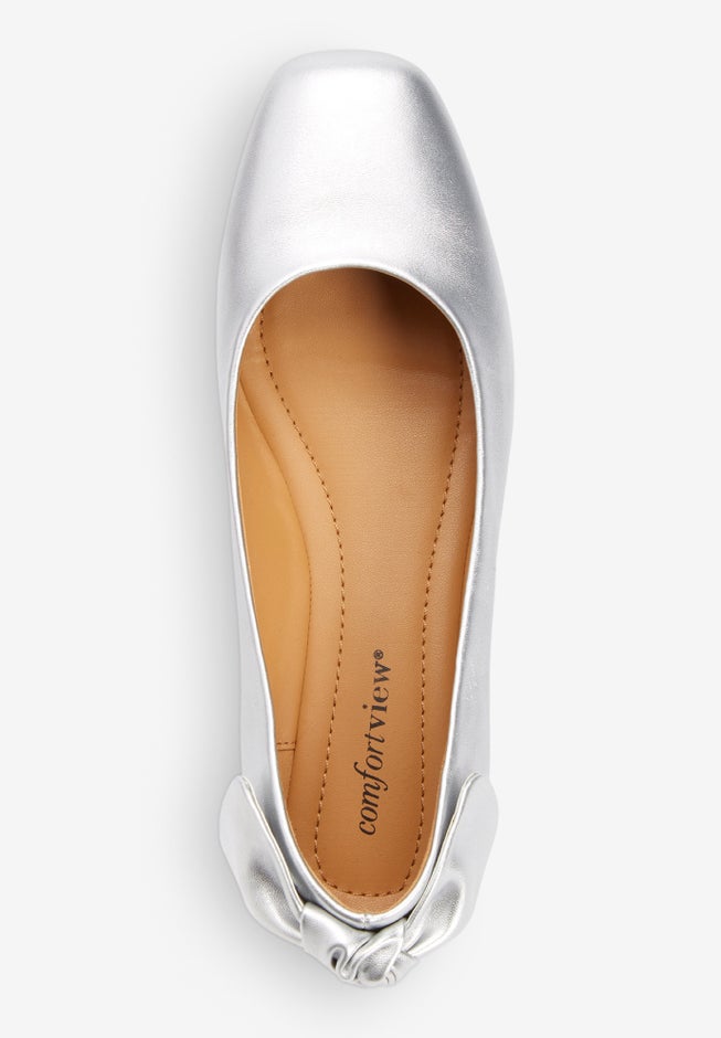 The Delia Slip On Flat image number 4